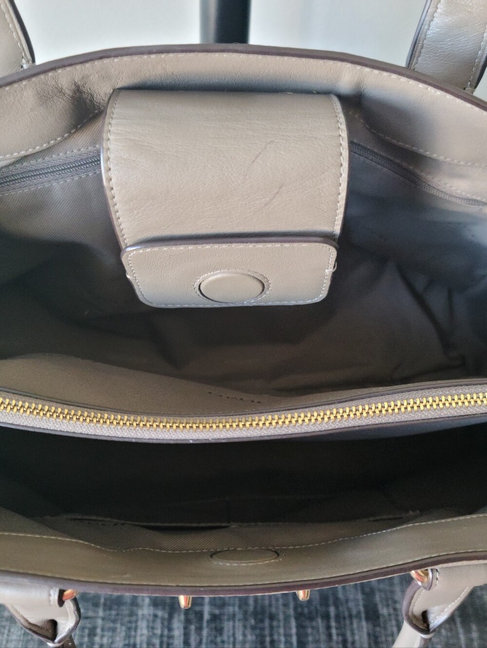 Coach Taupe Pebbled Leather Swagger Carryall Shoulder Bag #F36488 - Picture 8 of 12